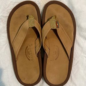 Rainbows size medium